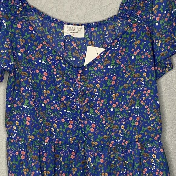 Sienna Sky Blue Floral Print Short Sleeve Top Size Small - Picture 2 of 6